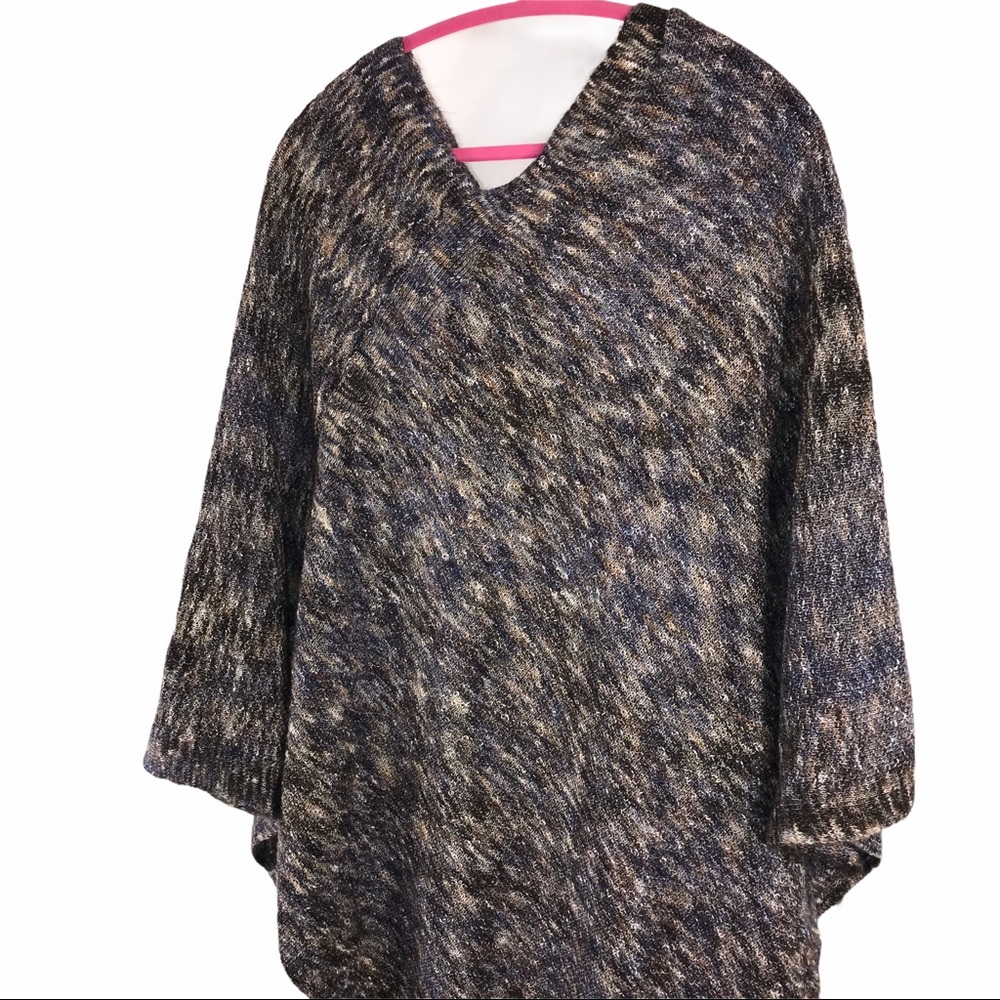 Beautiful Knit Marled Poncho - Picture 5 of 11